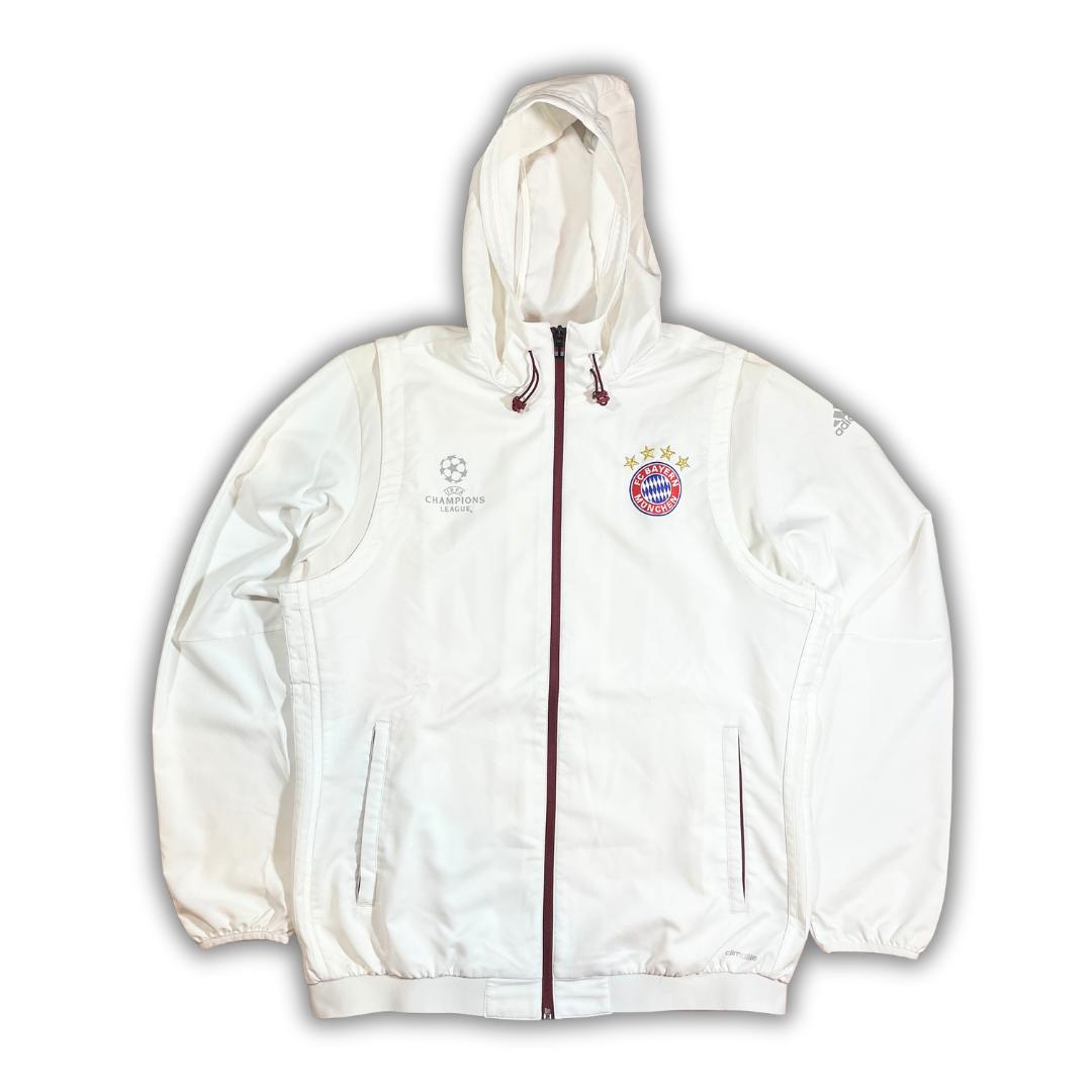 Vintage Adidas White FC Bayern Champions League Trackjacket (L)