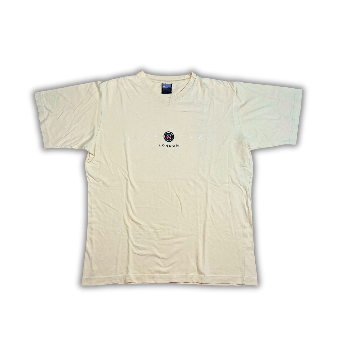 Vintage Nike Town London Shirt (M)