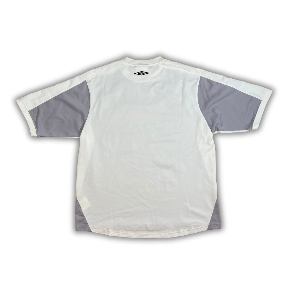 Vintage Umbro White Gray Shirt (L)